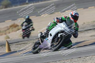 media/Sep-20-2025-Race Pace (Sat) [[d4e1b33f4d]]/Verified/Turn 14 (930am)/